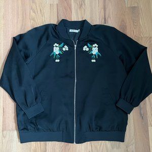 JustFab silky floral bomber jacket - women's size 3x